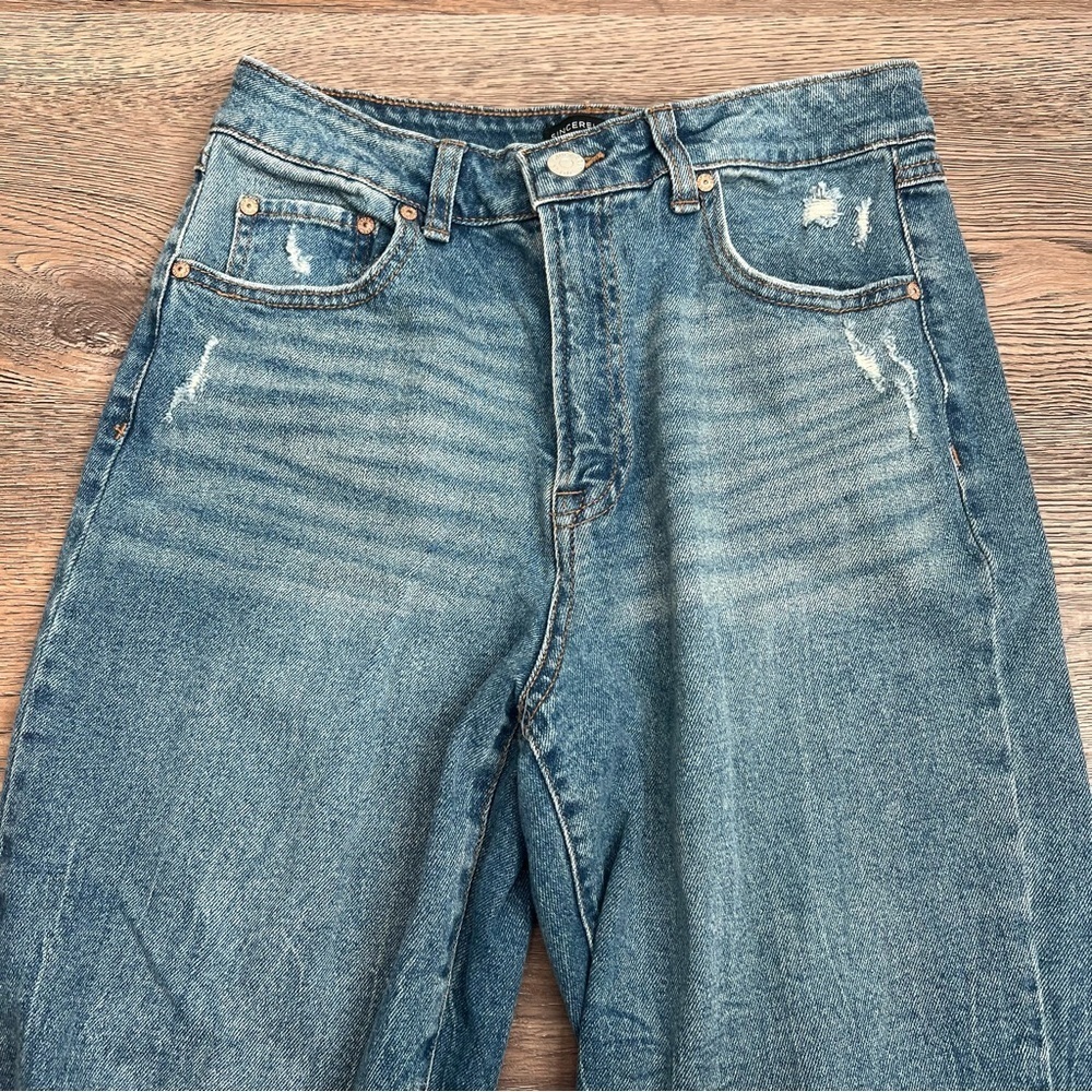 Sincerely Jules Distressed Ripped Blue Jeans Light Wash Size 29 Straight - Picture 2 of 7